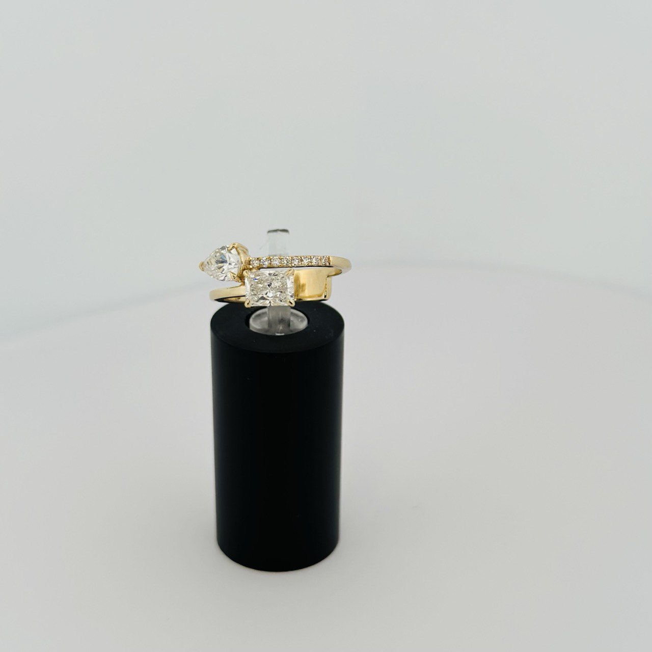 14K Gold Designer Diamond Ring - 1.52ctw