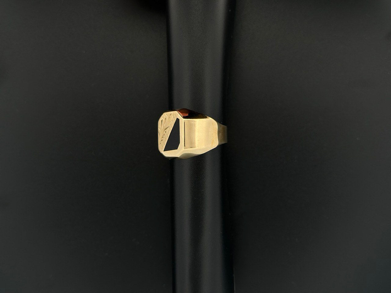 14K Gold Onyx Ring