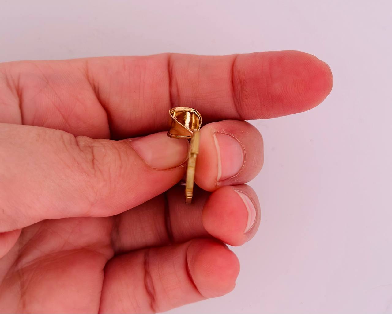 10K Yellow Gold King Pendant
