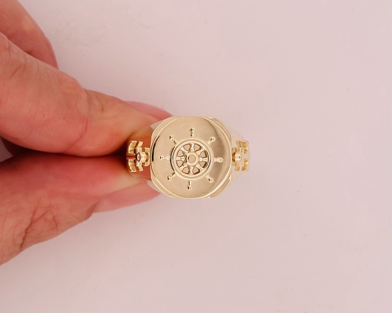 14K Yellow Gold, Mariner anchor Ring