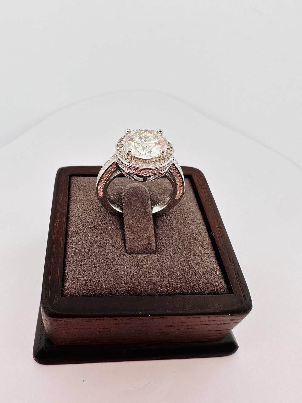925 Sterling Silver 4ct VVS Moissanite Engagement Ring