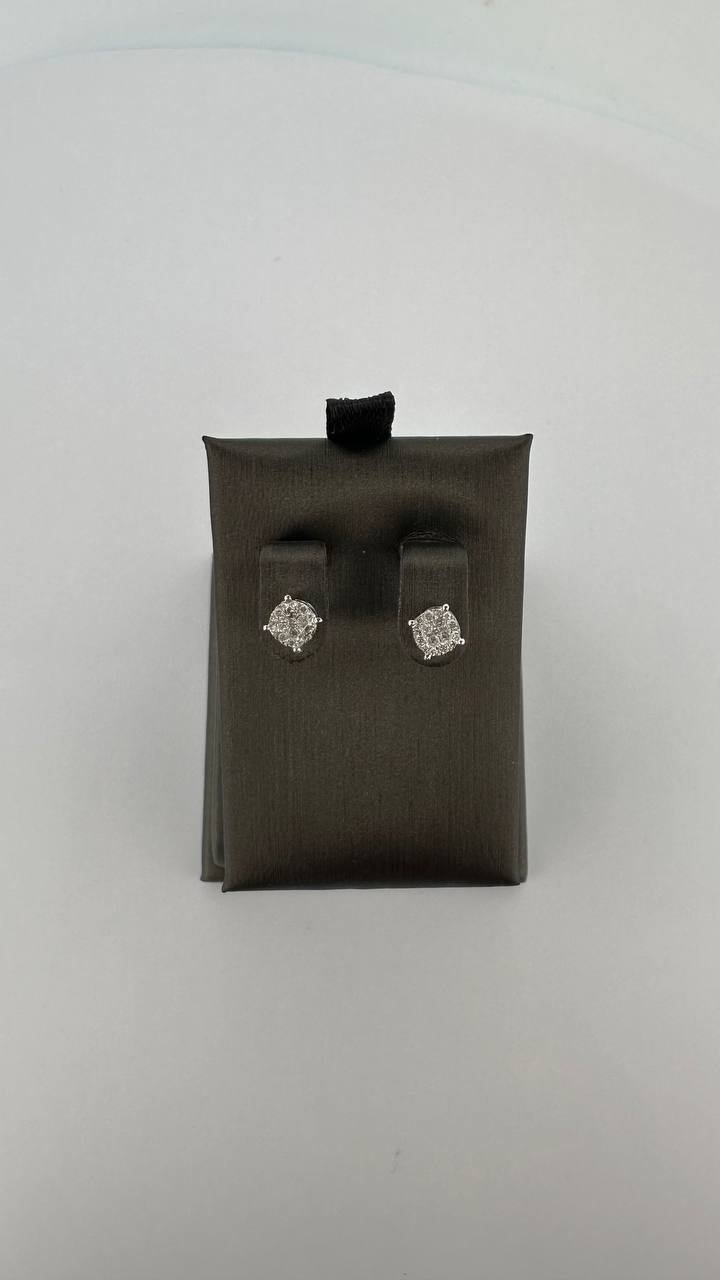 10K 0.15 Carat Diamond Earring