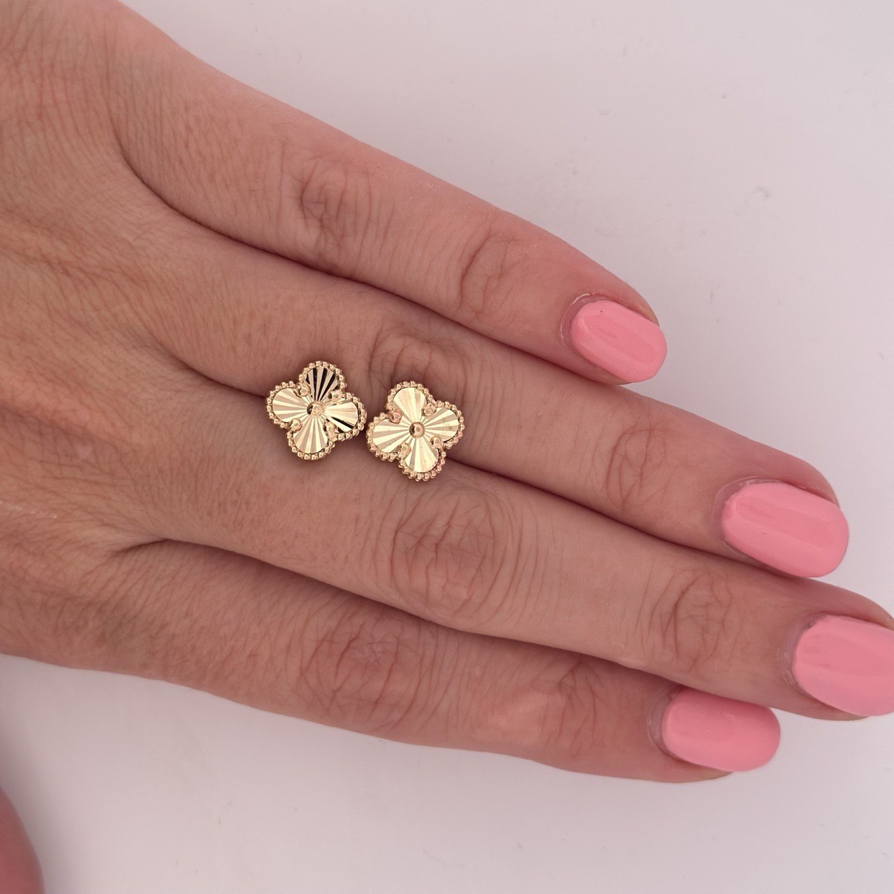 14K Gold Flower Stud Earrings