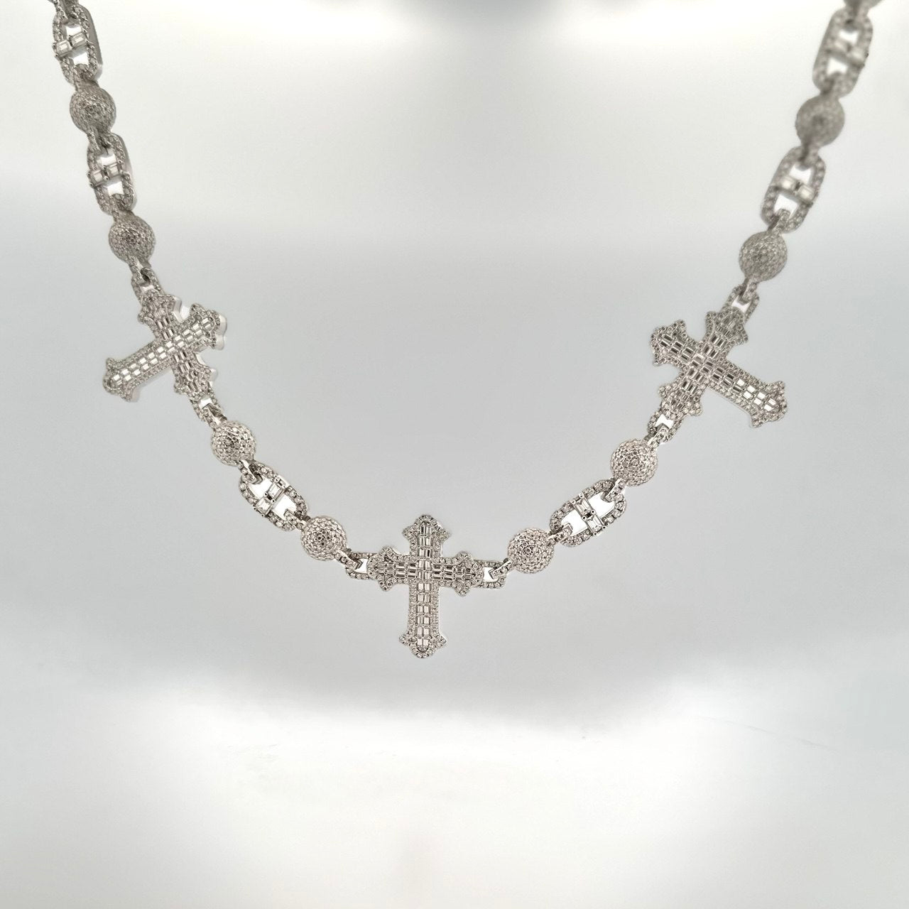 925 Sterling Silver Cross Flat Chain with VVS Moissanite