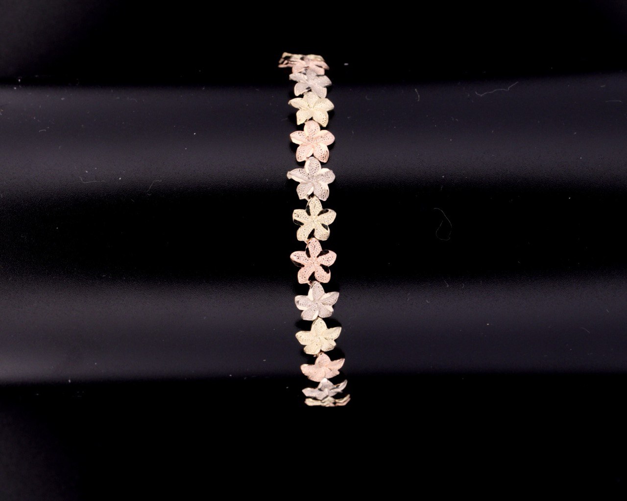 14K Three-Tone Gold Flower Bracelet - 8.5MM