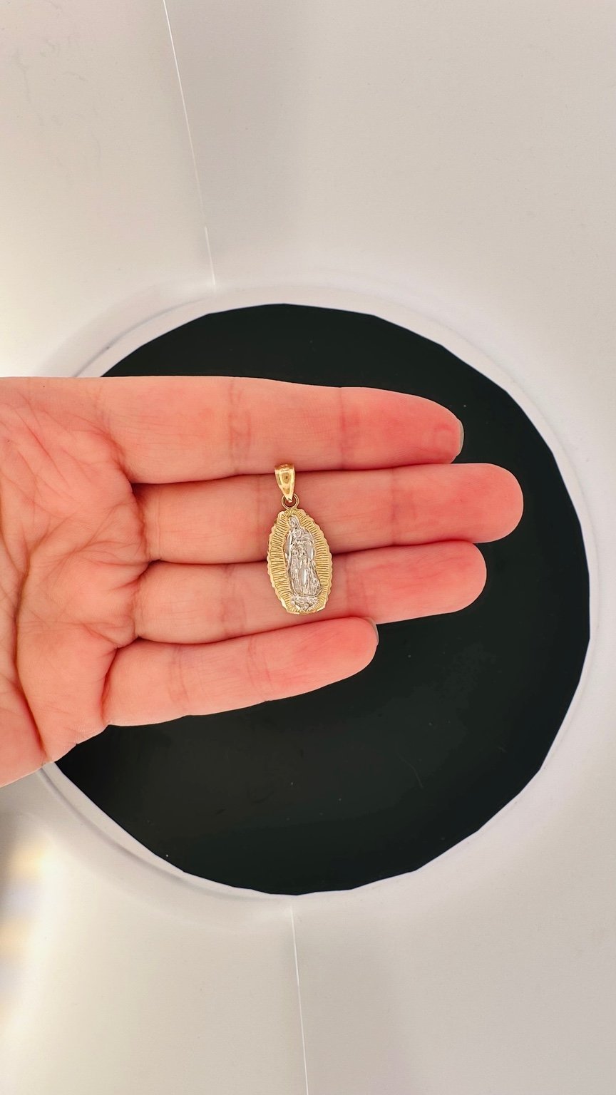 14K Gold Virgin Mary Pendant