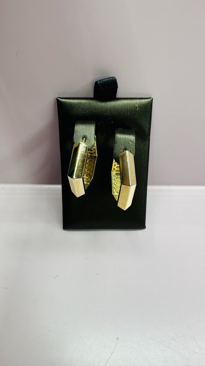 14K fancy earring