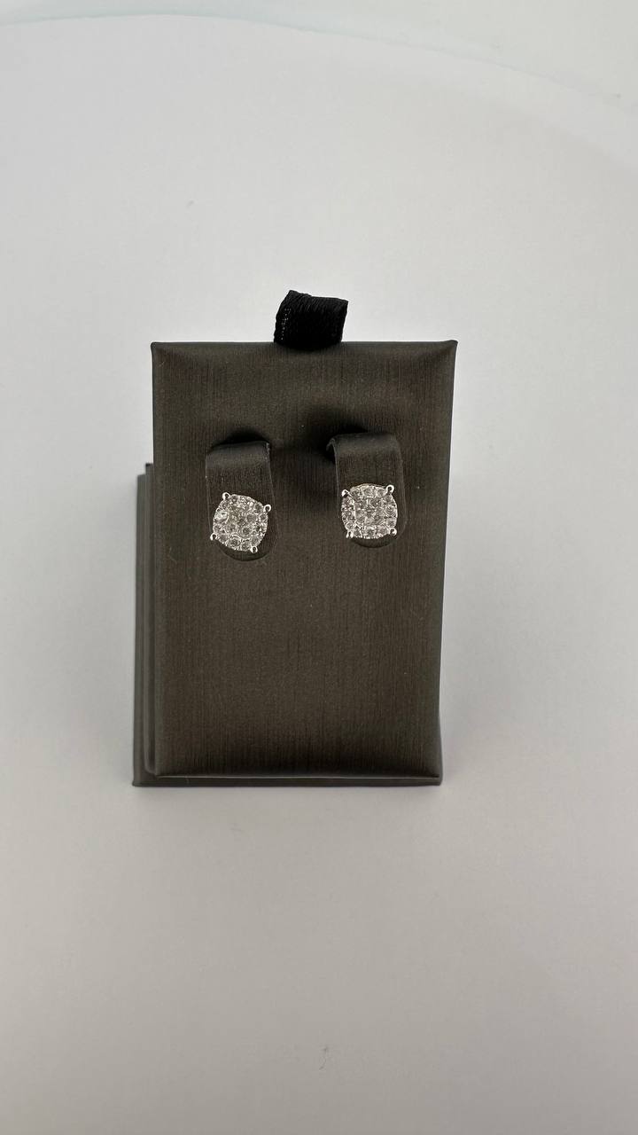 10K 0.25 Carat Diamond Earring - 1