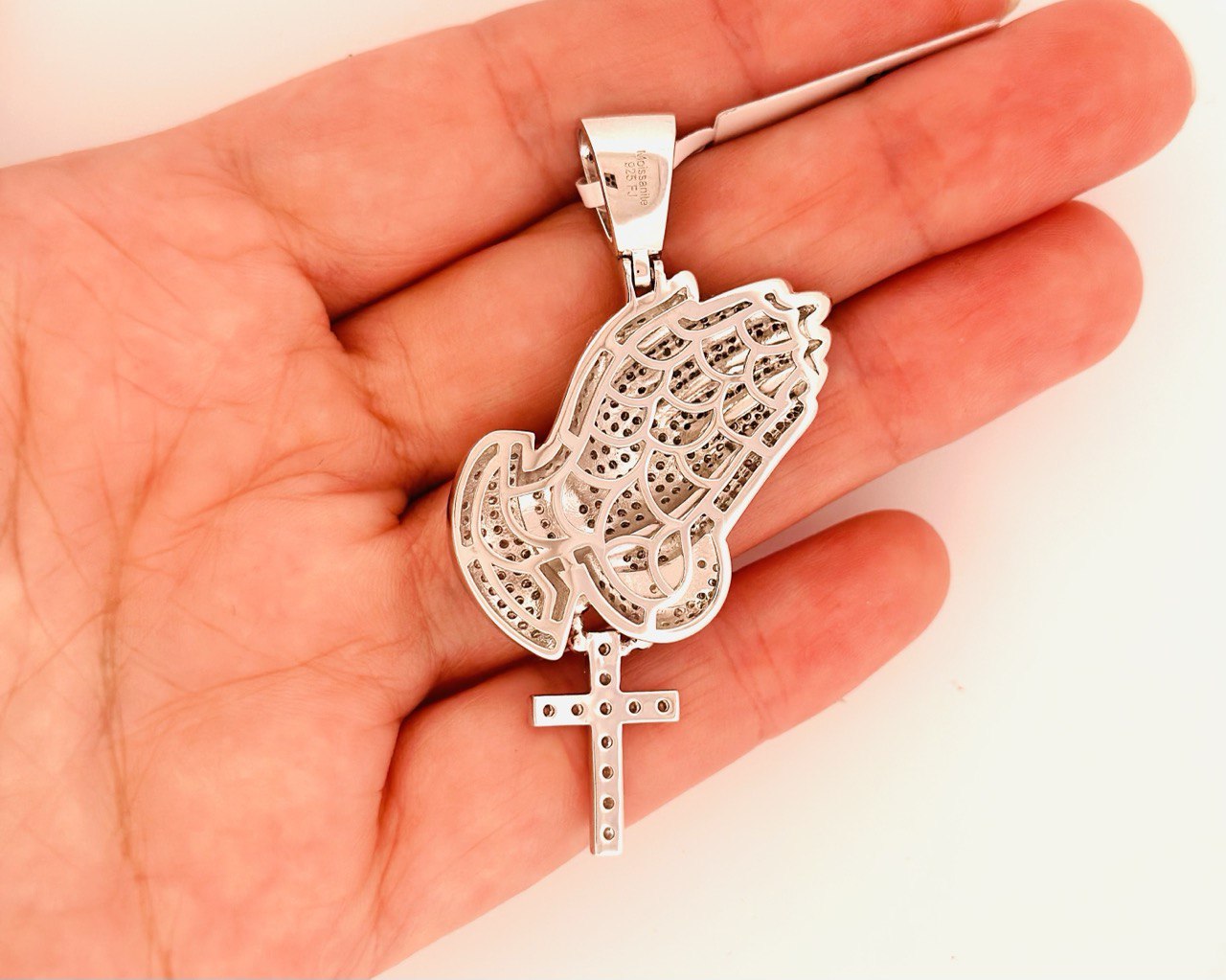Sterling Silver Praying Hand Pendant with VVS Moissanite