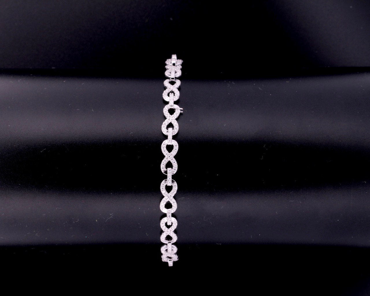 Sterling Silver Infinity Bracelet with 2.63WCT VVS-D Moissanite - 5.8MM