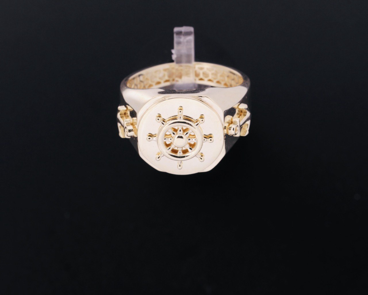 14K Yellow Gold, Mariner anchor Ring