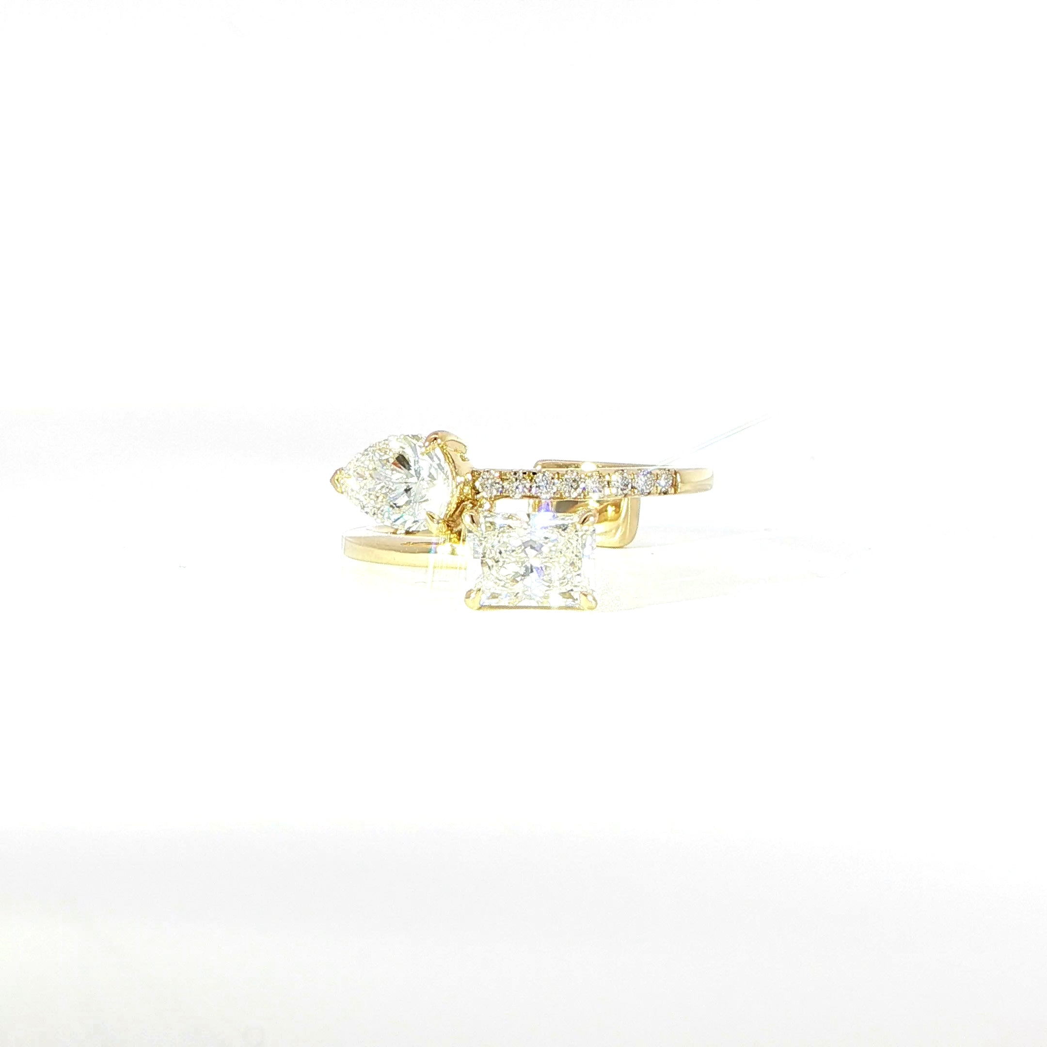 Video modern two-stone diamond ring in 14K yellow gold