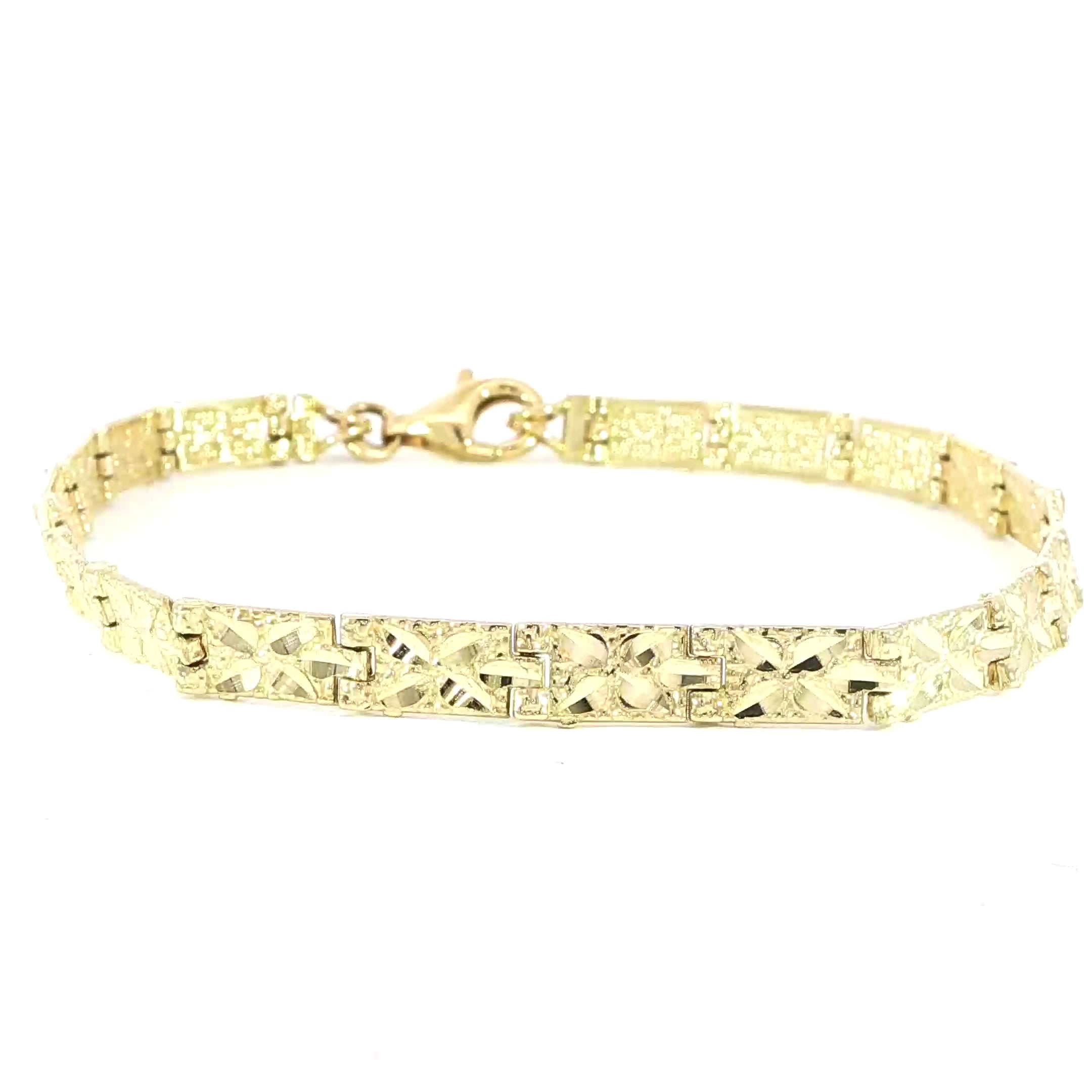 Video of diamond-cut gold bracelet with textured nugget pattern
