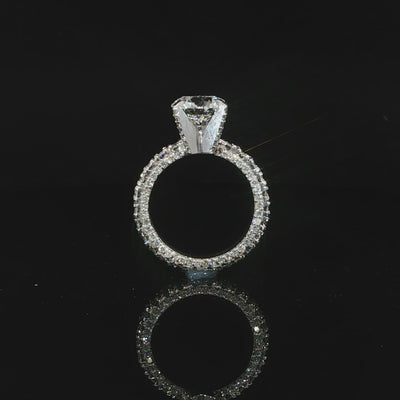 Video showcasing the diamond details on all sides of the engagement ring.