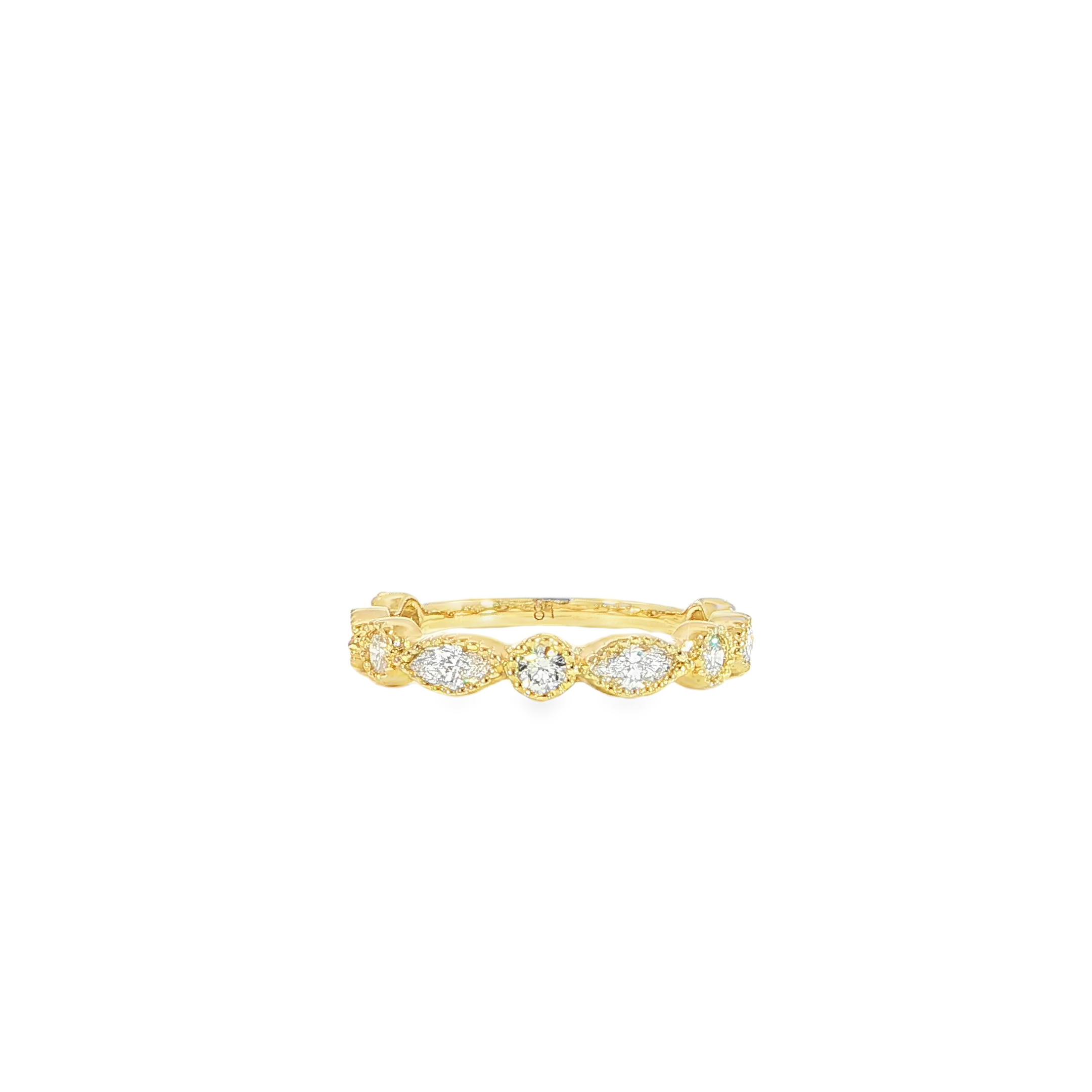 Video of elegant marquise and round diamond wedding band