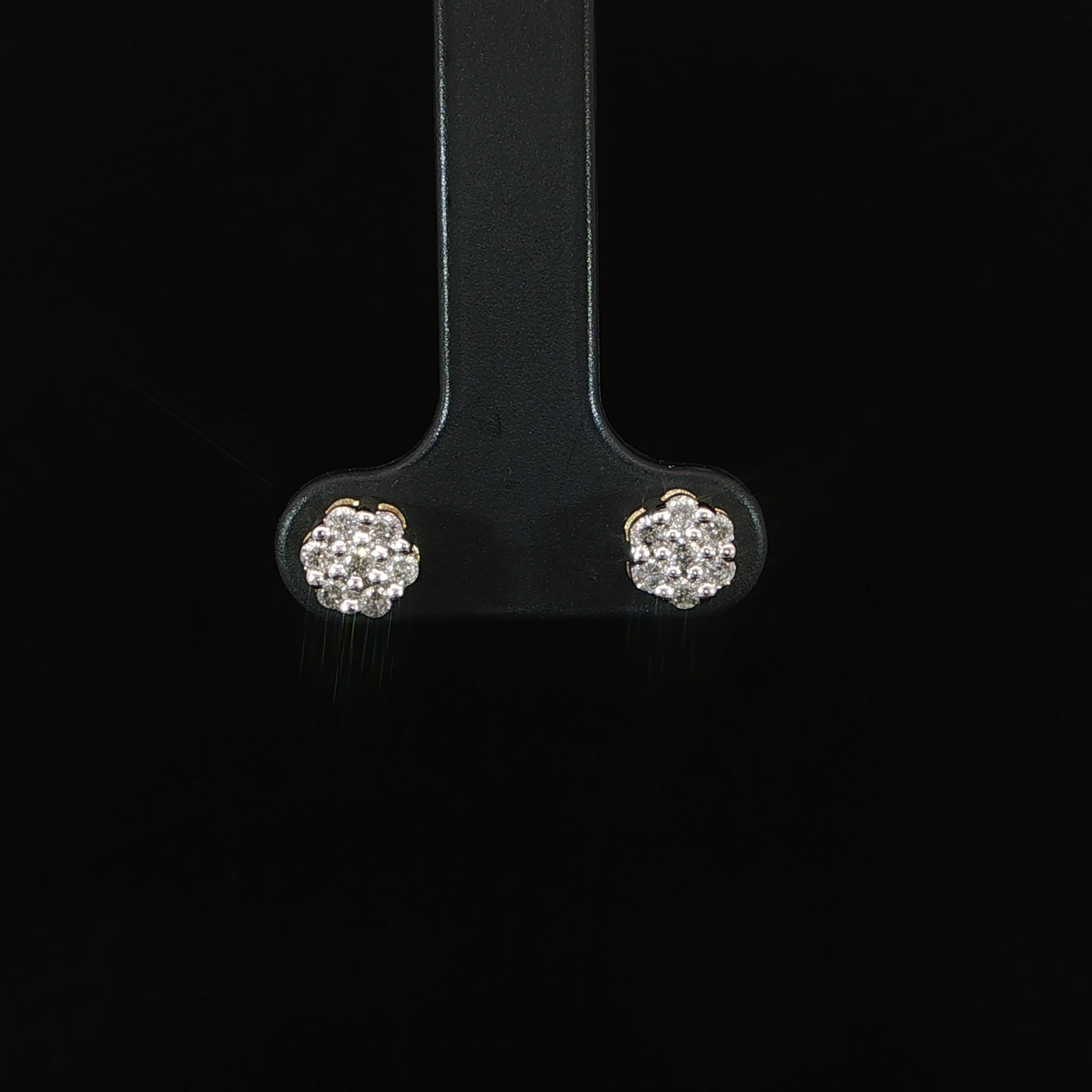 Video of 6 mm natural diamond round cluster stud earrings