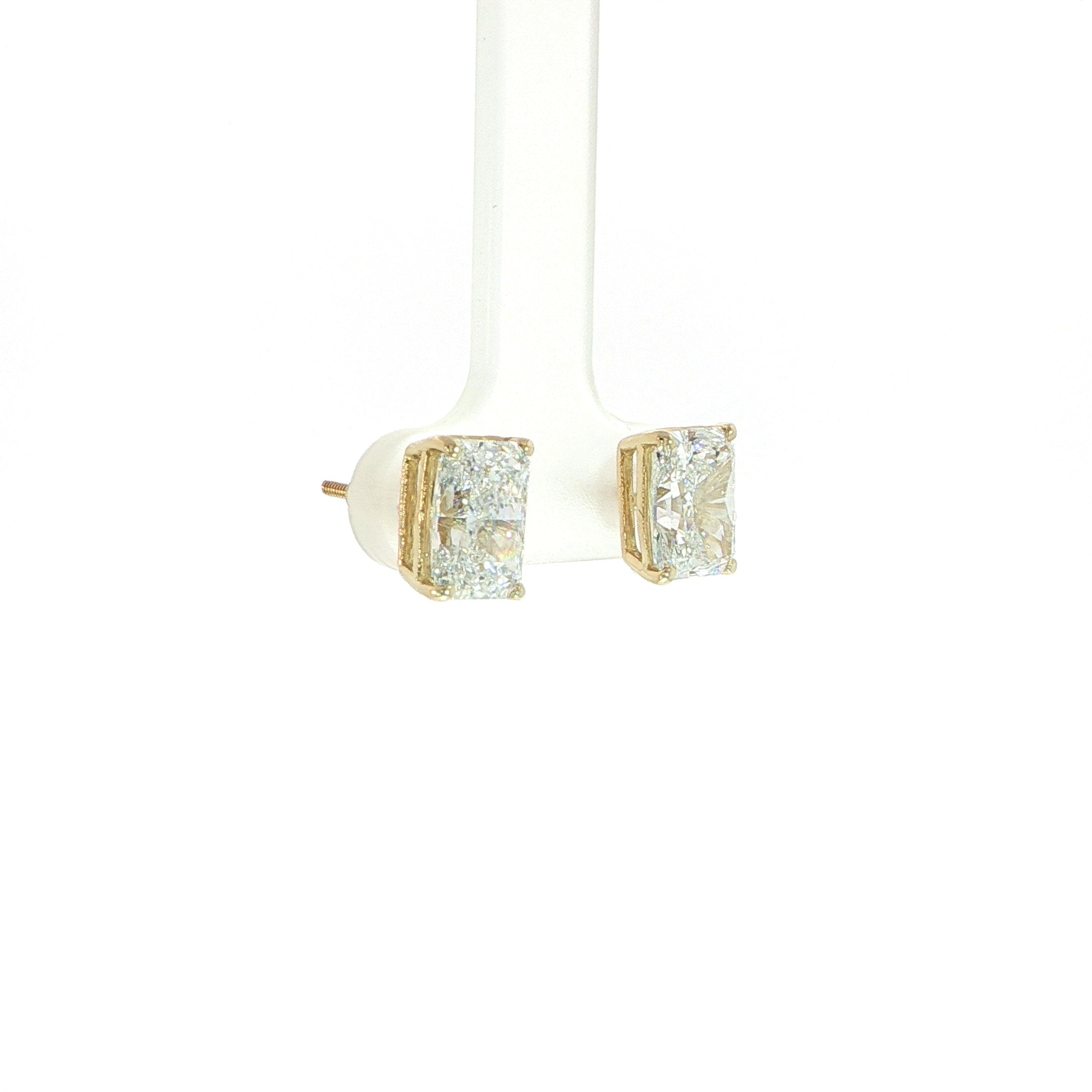 Radiant lab grown diamond stud earrings in 14K gold E VS1 quality