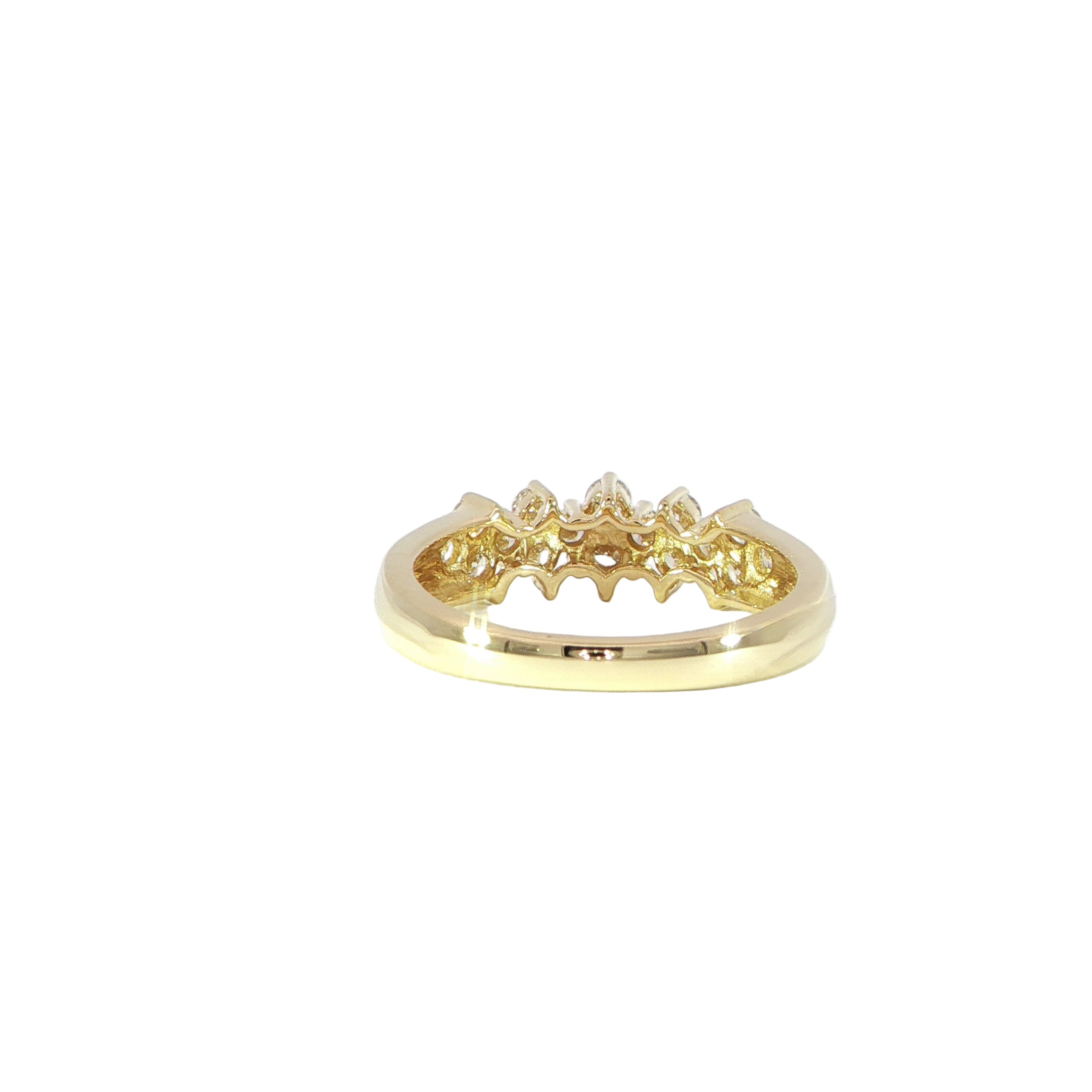 Floral-inspired diamond cluster ring back
