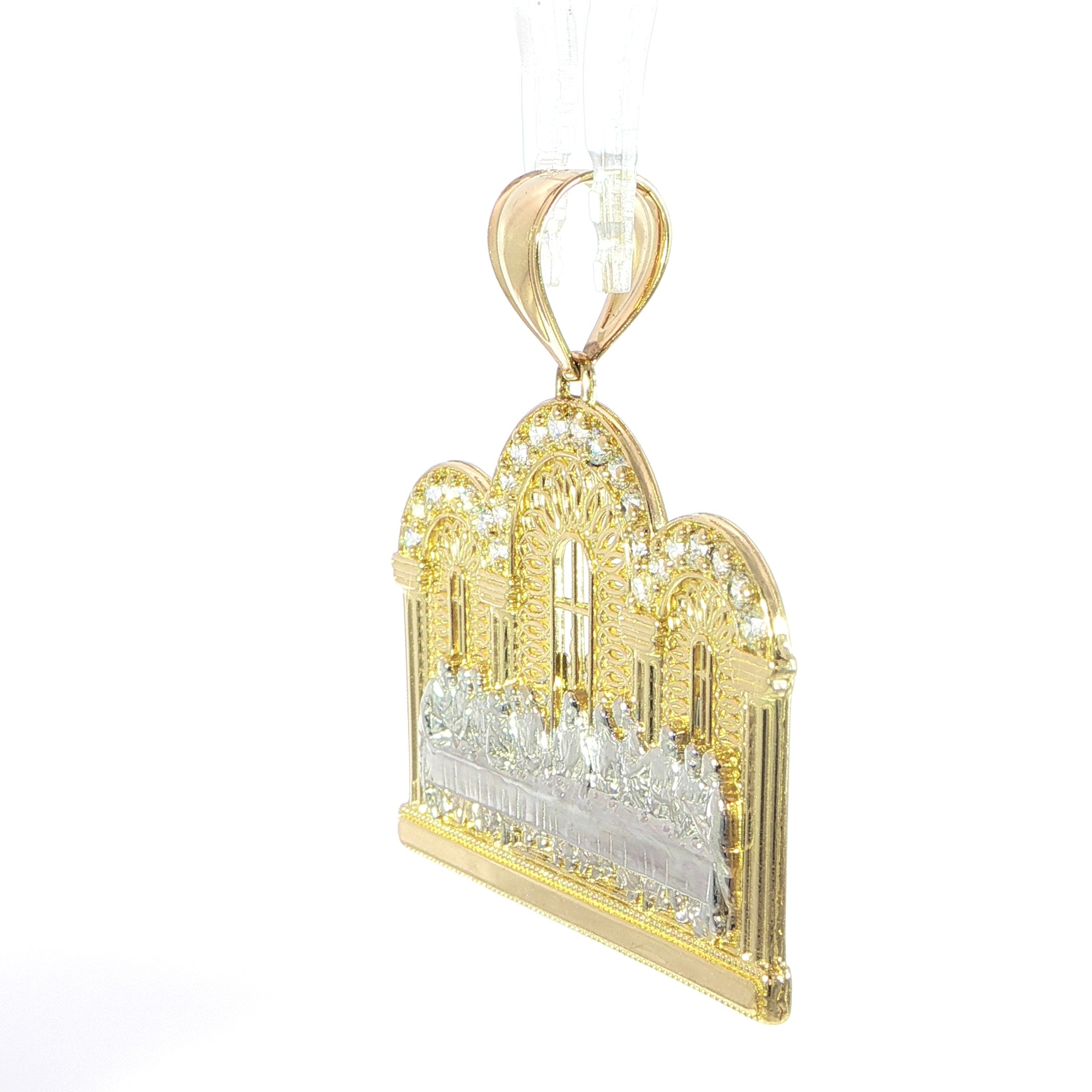 Religious Last Supper pendant crafted in yellow and white gold