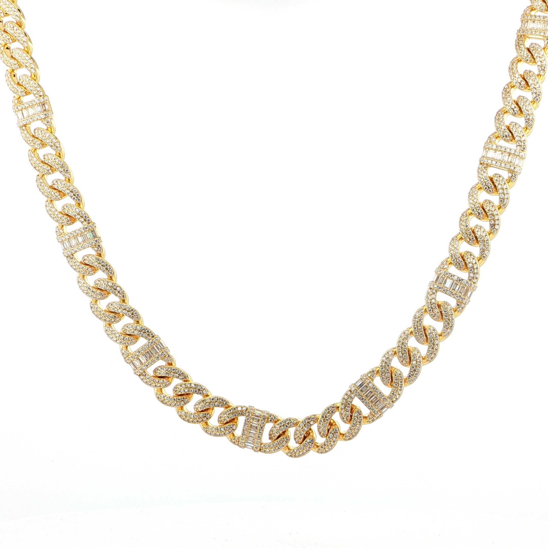 925 Sterling Silver Miami Cuban necklace with sparkling moissanite stones